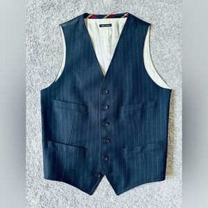 JCrew men’s vest dark blue with pinstripes